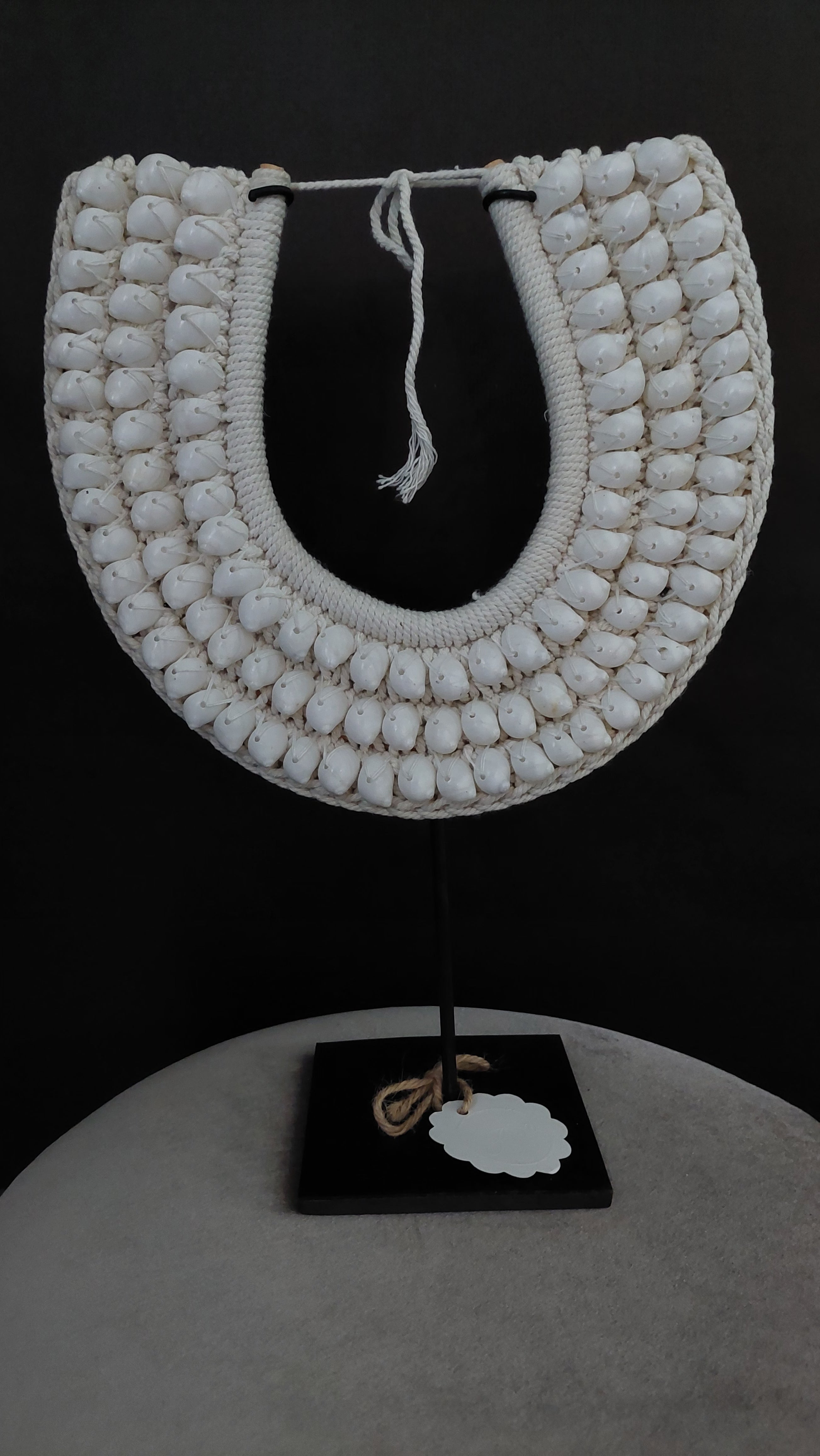 Macramee schelpenketting wit