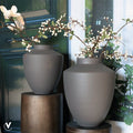 Vaas Tugela M | Medium | Matte Earth - Donker Taupe | Ø28 x H36 cm