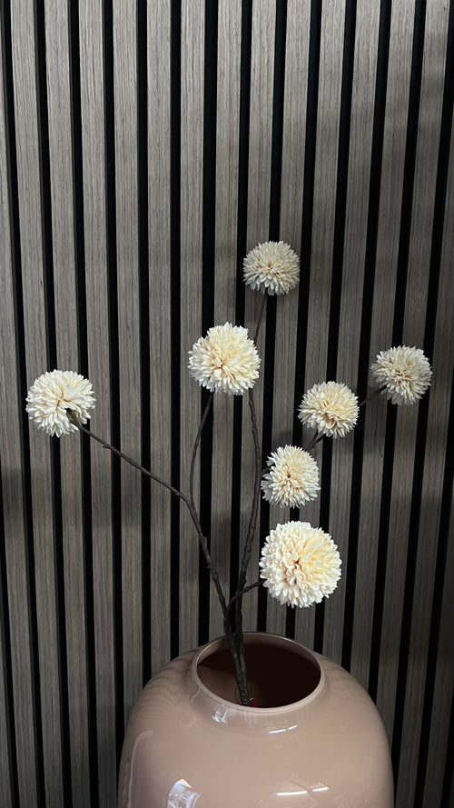 Beige Pompom Tak
