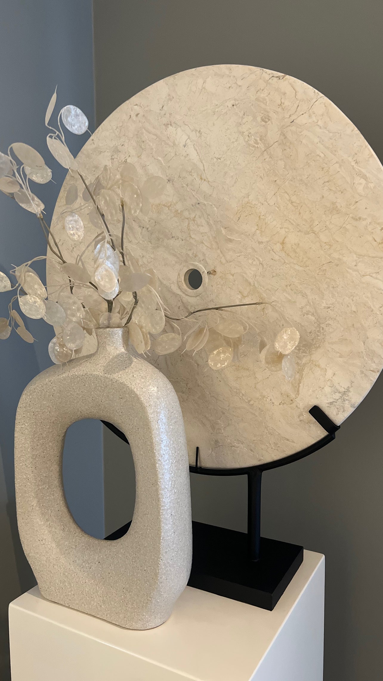 Marmer molensteen op standaard 60 cm