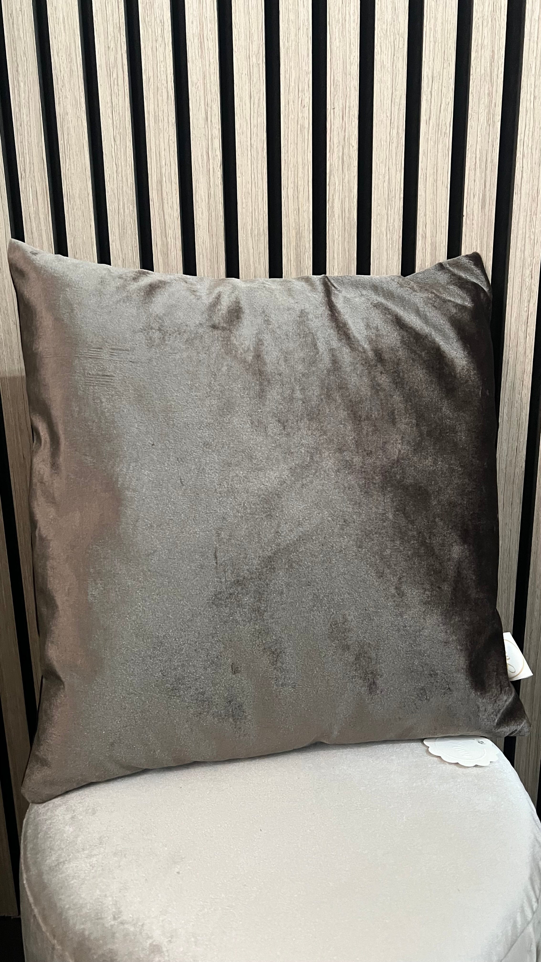 Vierkant kussen bruin velvet