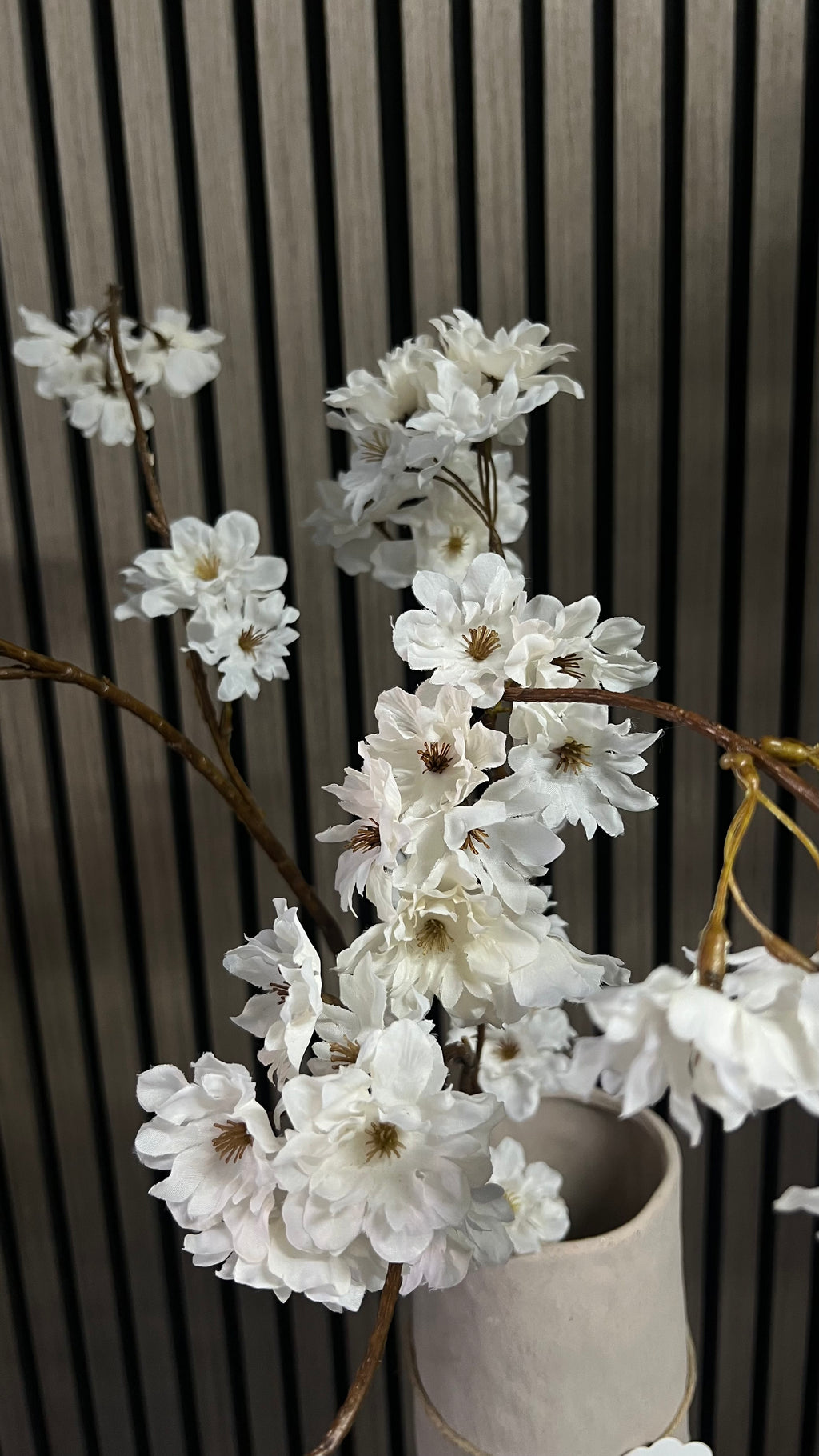 Kunsttak Witte Bloesem – Tijdloze Elegantie
